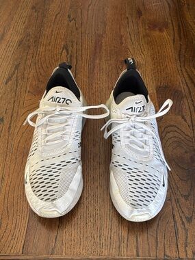 Nike Air270 Women's White Athletic Sneakers